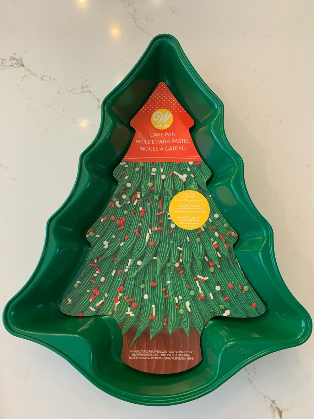 Wilton Christmas Tree Cake Pan 12” Nonstick NEW